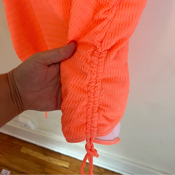 PLUS Swimsuit 🧡 - Picture 3 of 4